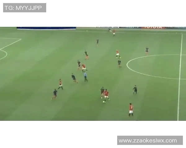 深圳足球队进攻战术分析与特点探讨 深圳足球队进攻战术分析与特点探讨